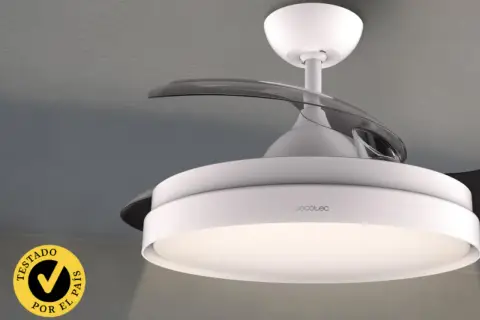 Ventilador de techo moderno con aspas retráctiles y luz LED integrada. Diseño elegante y funcional para tu hogar.